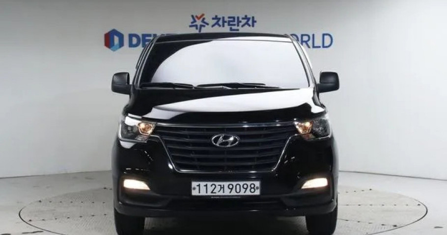 Hyundai Starex 