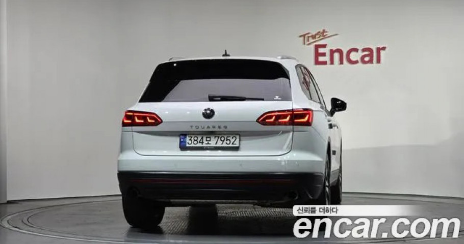 Volkswagen Touareg 