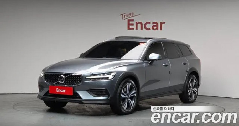 Volvo V60 