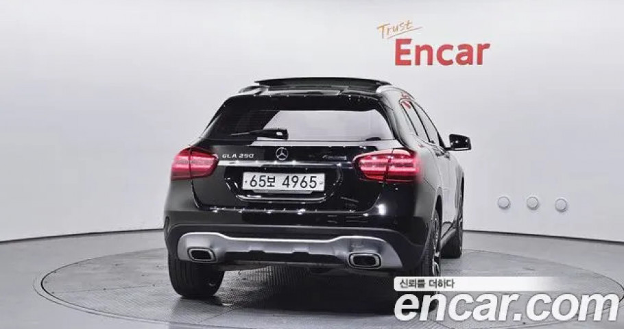 Mercedes-Benz Gla-Class 