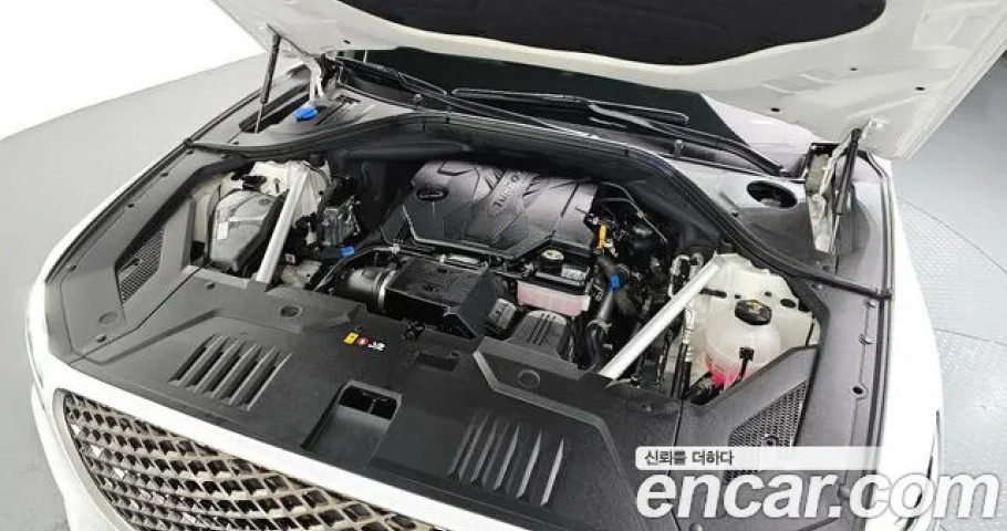 Genesis Gv70 