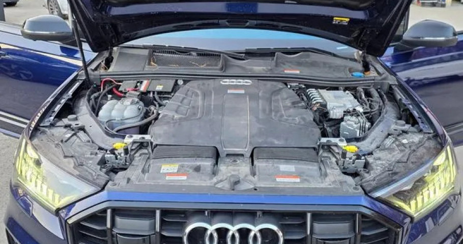 Audi Q7 
