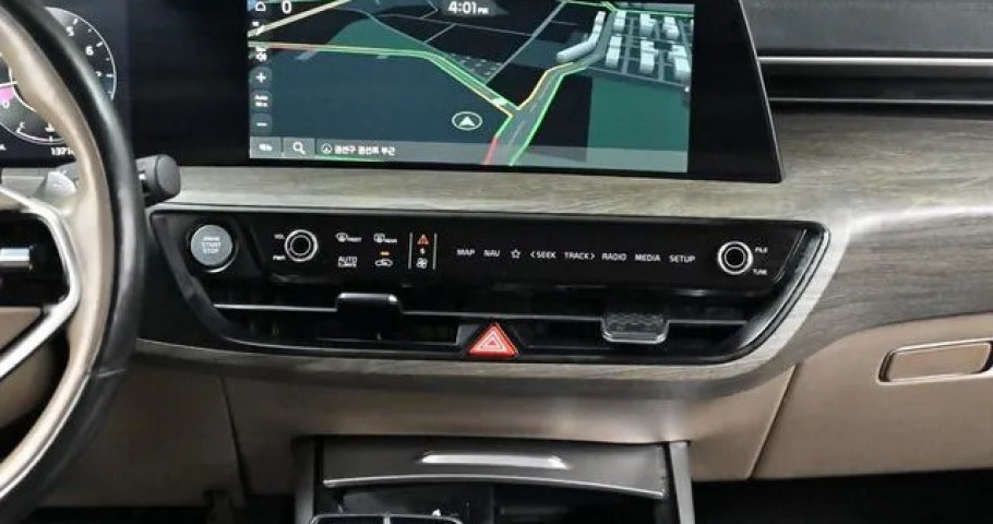 Kia K8 