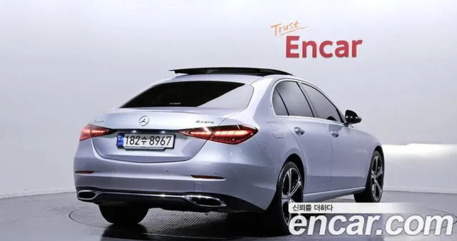 Mercedes-Benz C-Class 