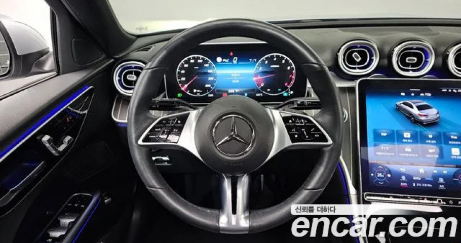 Mercedes-Benz C-Class 