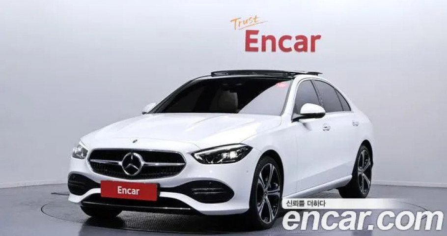 Mercedes-Benz C-Class 