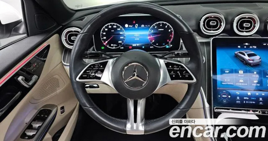 Mercedes-Benz C-Class 