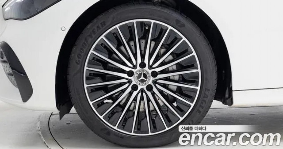 Mercedes-Benz Cle-Class 