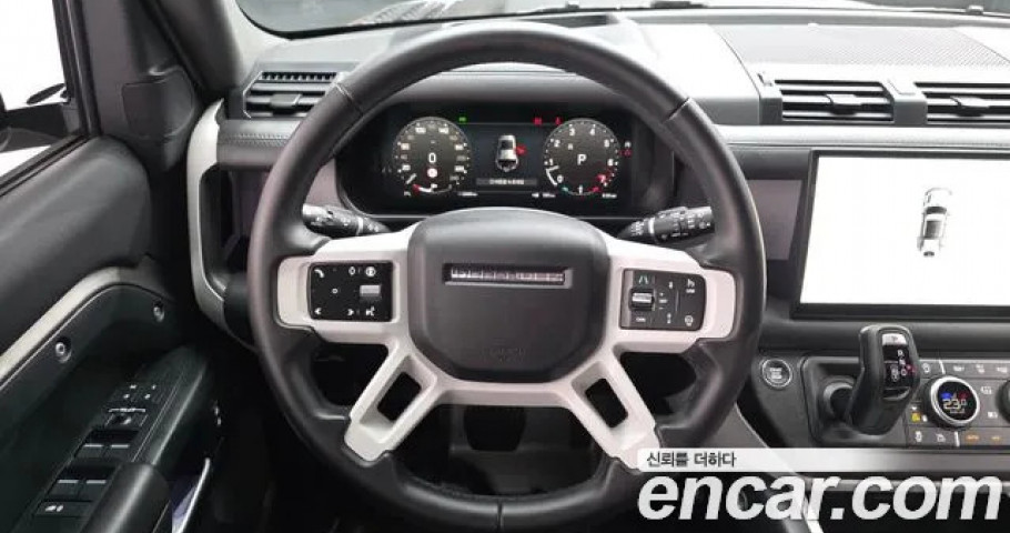 Land Rover Defender 