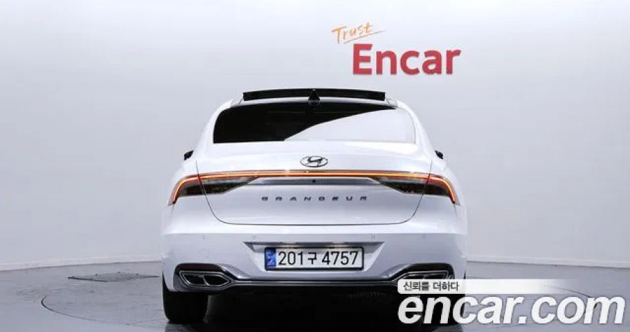 Hyundai Grandeur 