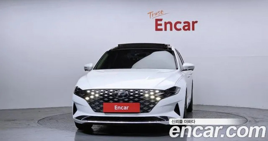 Hyundai Grandeur 