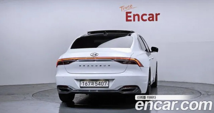Hyundai Grandeur 