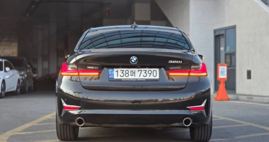 Bmw 3-Series 