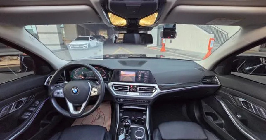 Bmw 3-Series 