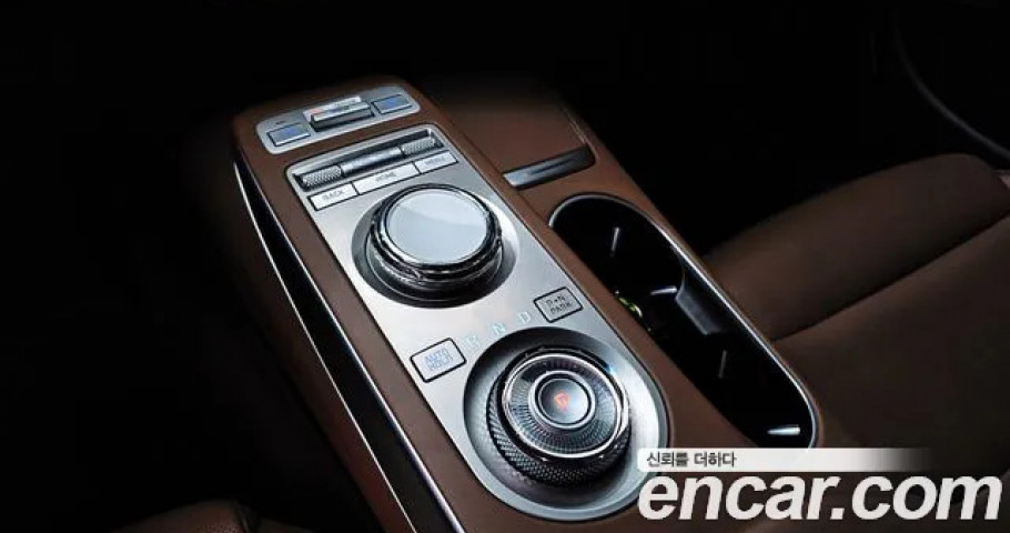 Genesis Gv70 
