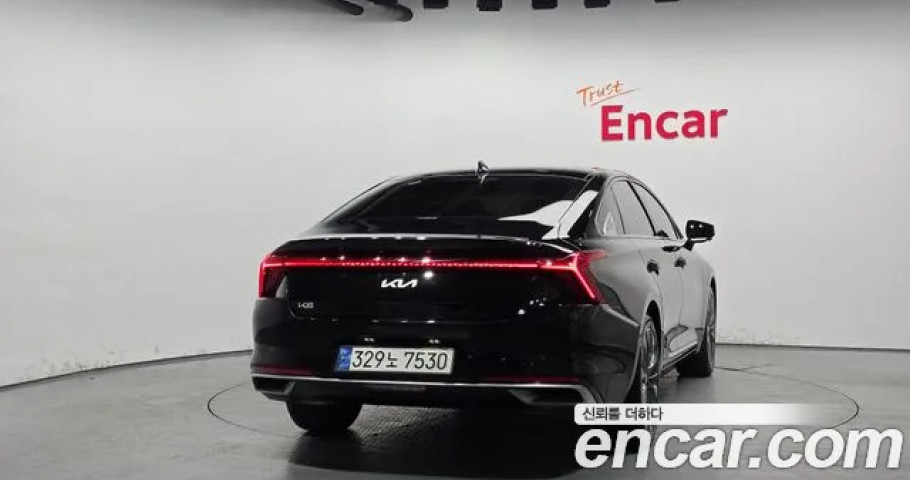 Kia K8 