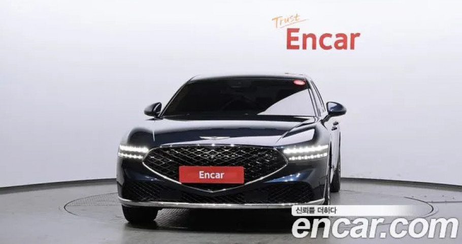 Genesis G90 