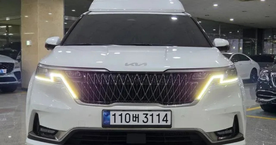 Kia Carnival 