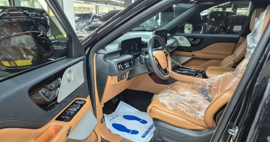 Lincoln Aviator 