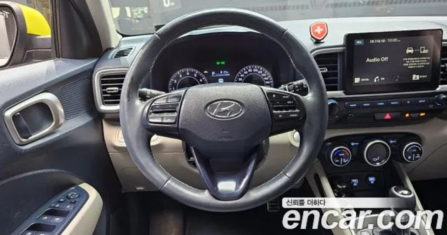 Hyundai Venue 