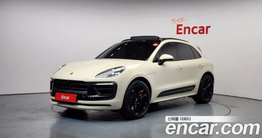 Porsche Macan 