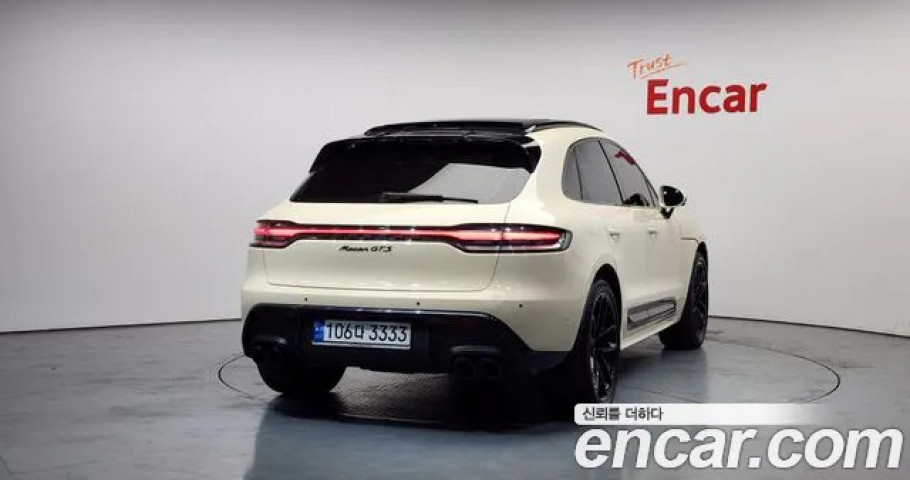 Porsche Macan 