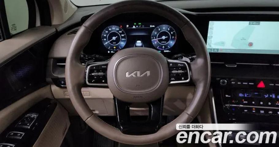 Kia Carnival 