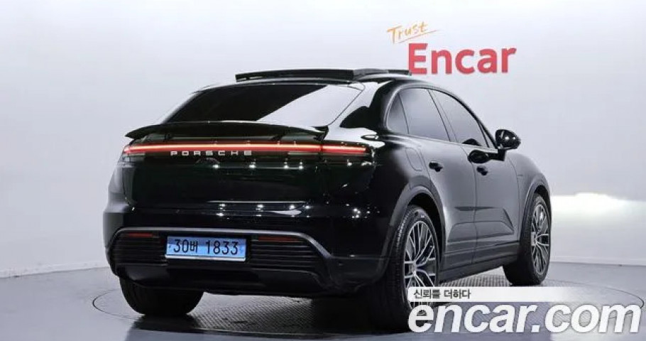 Porsche Macan 