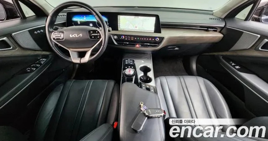 Kia K8 