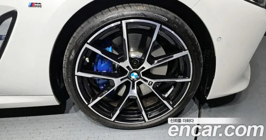 Bmw 8-Series 