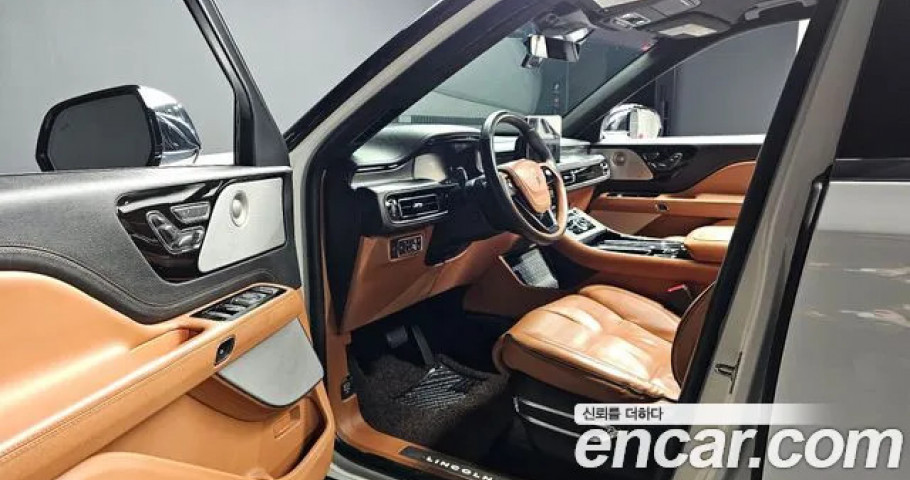 Lincoln Aviator 