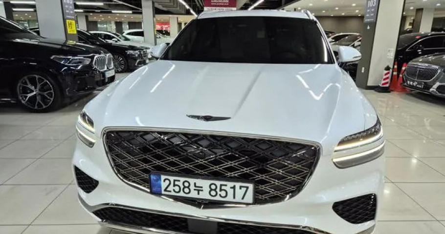 Genesis Gv70 