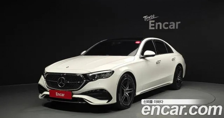 Mercedes-Benz E-Class 