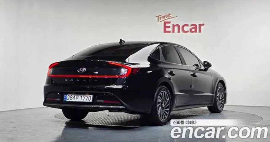 Hyundai Sonata 