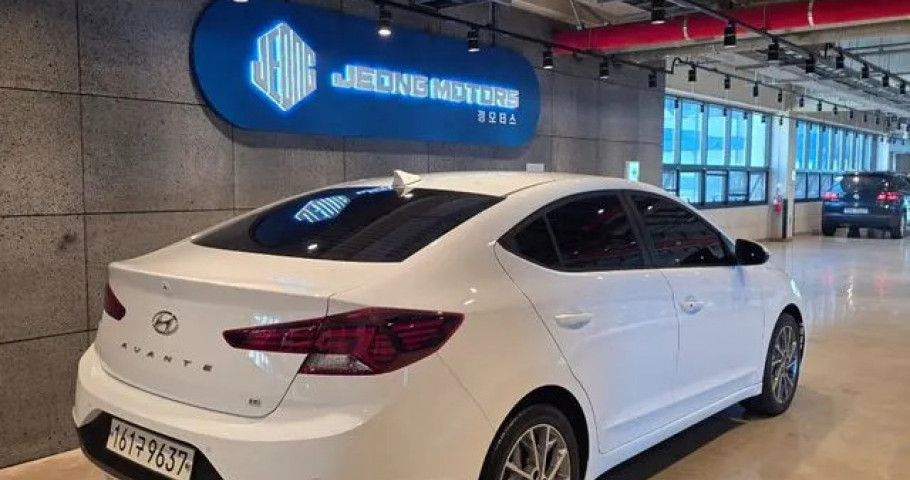Hyundai Avante 