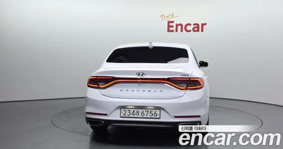 Hyundai Grandeur 