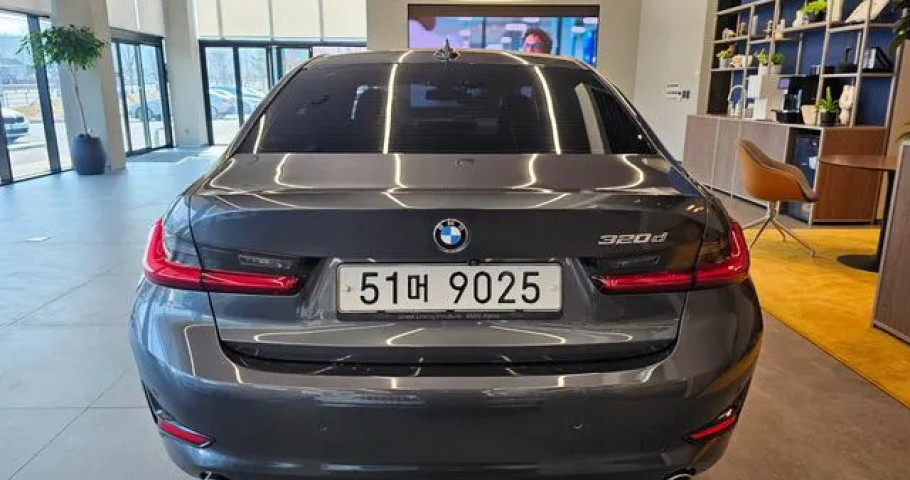 Bmw 3-Series 