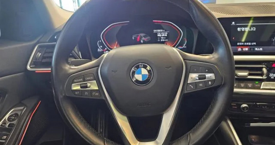 Bmw 3-Series 