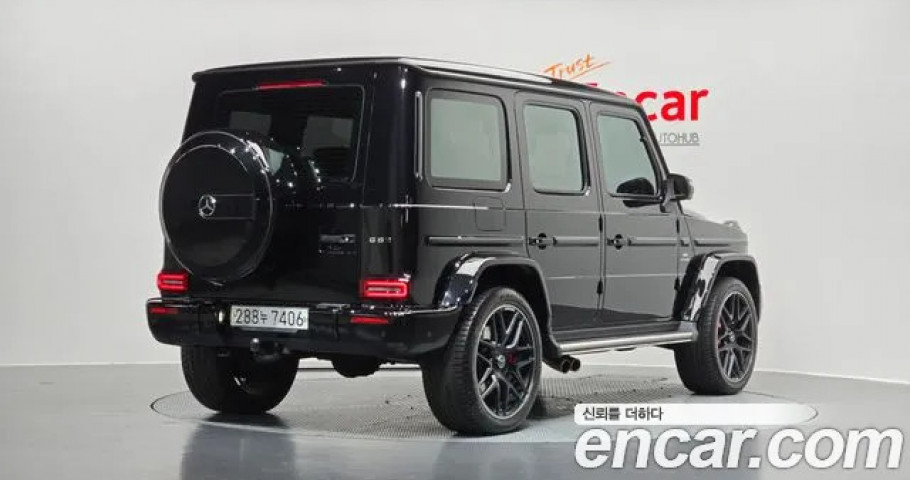 Mercedes-Benz G-Class 