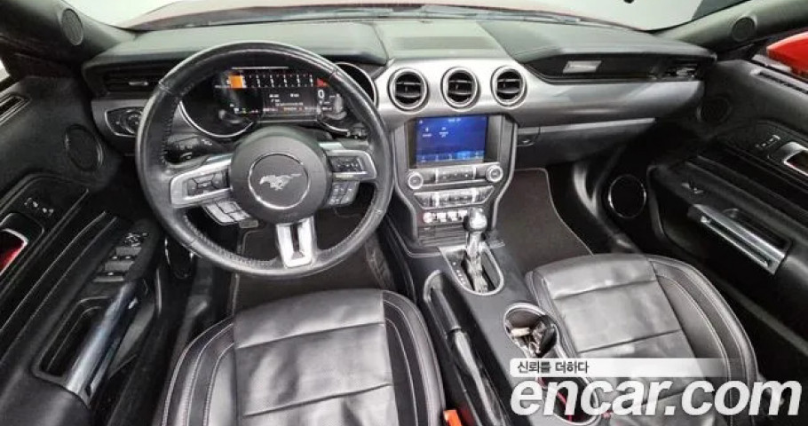 Ford Mustang 