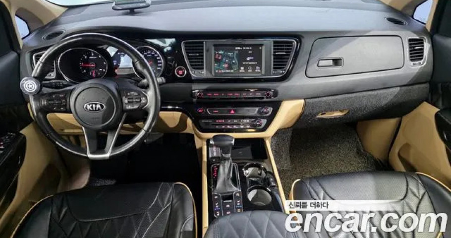Kia Carnival 
