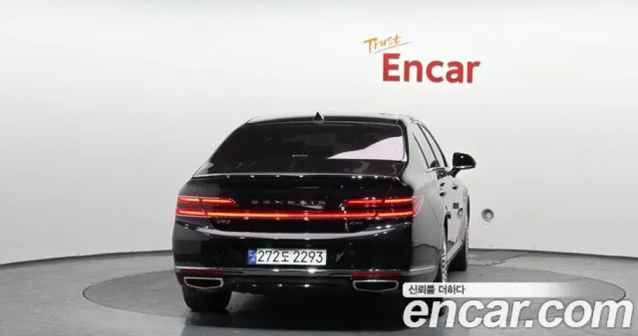 Genesis G90 