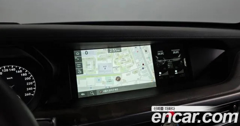 Genesis G90 