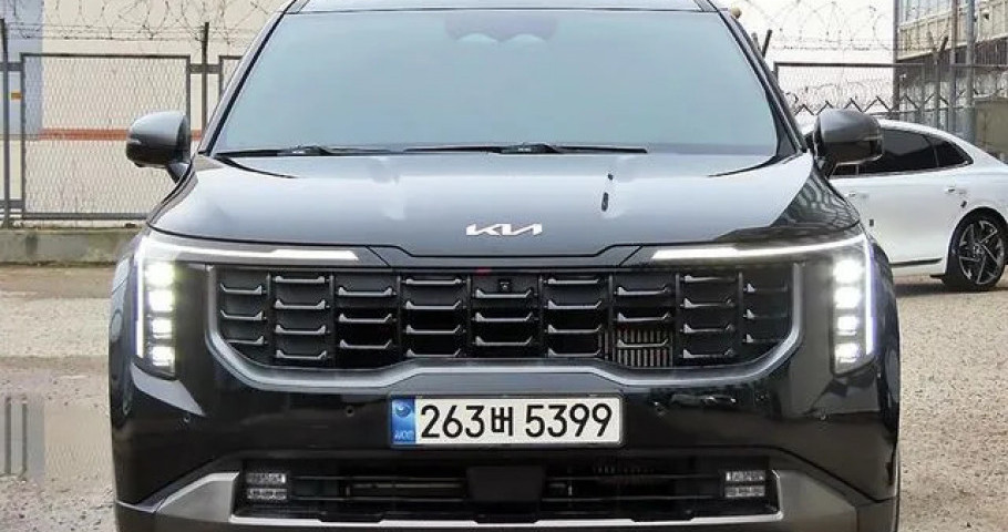 Kia Carnival 