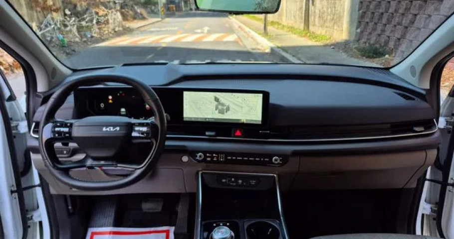 Kia Carnival 