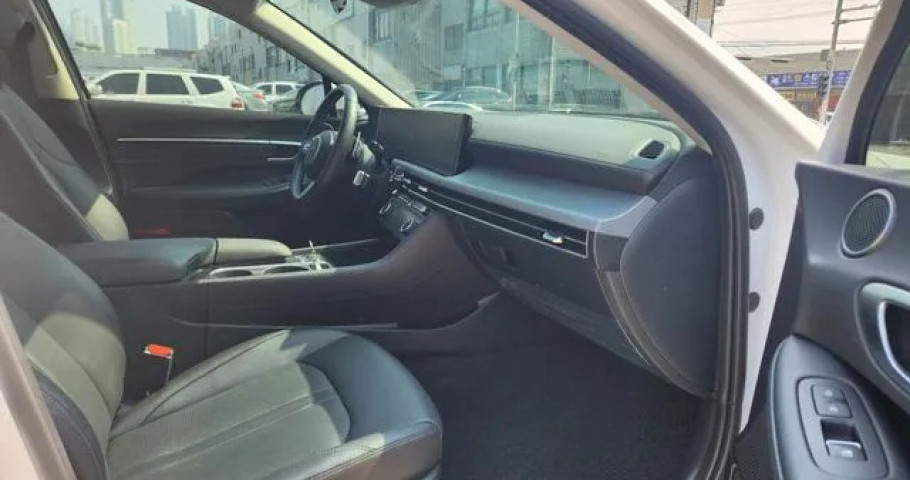 Hyundai Sonata 