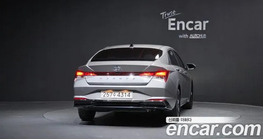 Hyundai Avante (Elantra) 