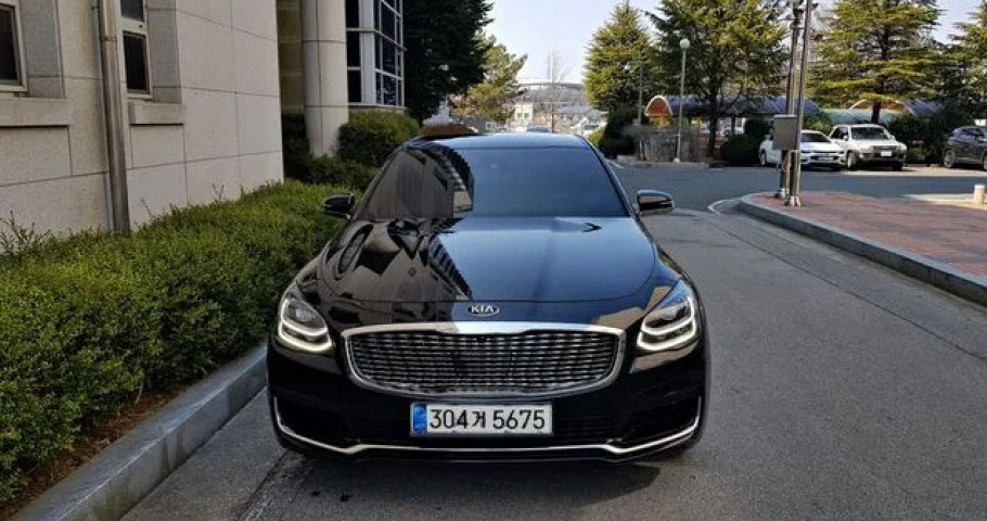 Kia K9 
