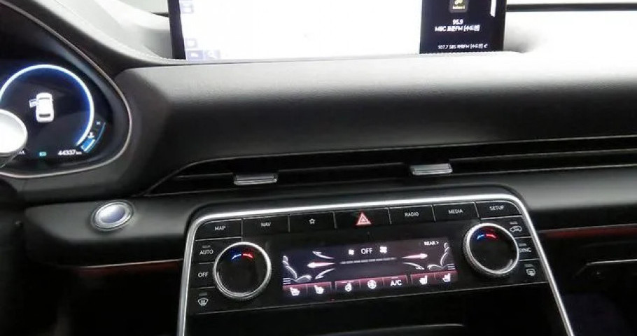 Genesis Gv80 