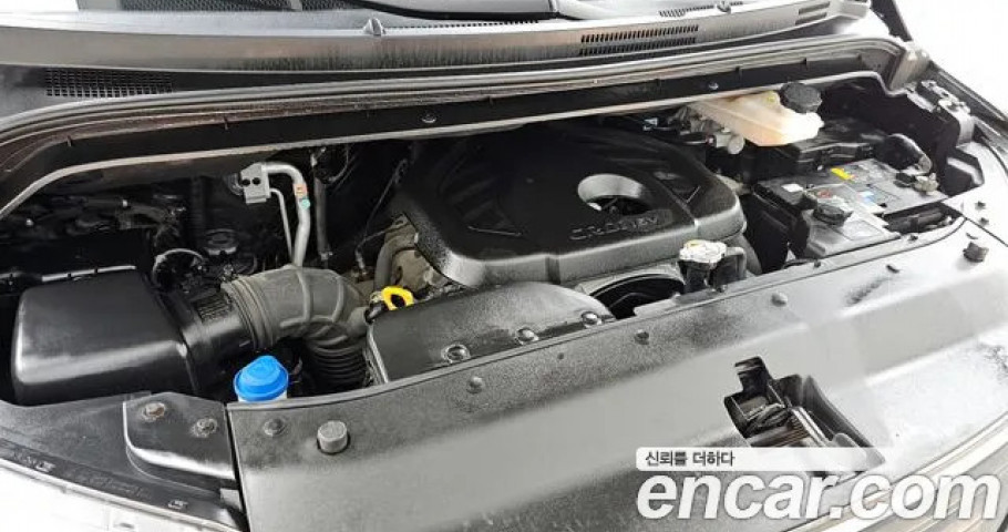 Hyundai Starex 